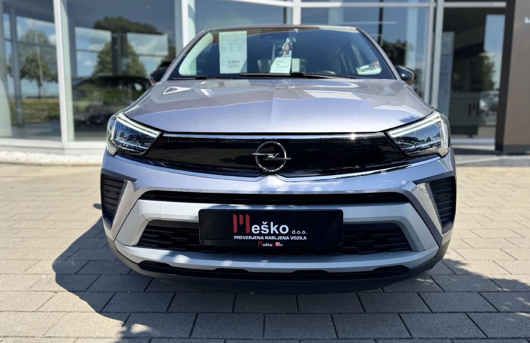 Zunanja slika - Opel Crossland - 1.5 CDTI AUT usnje-acc-tempomat-el.paket-PLUS BONU - 1