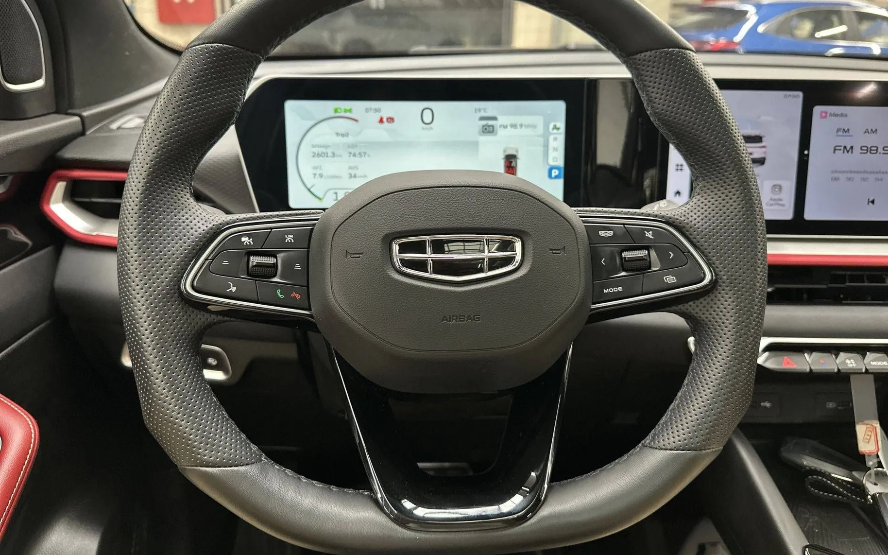 Notranja slika - Geely CoolRay - 1.5 TD GF - 14