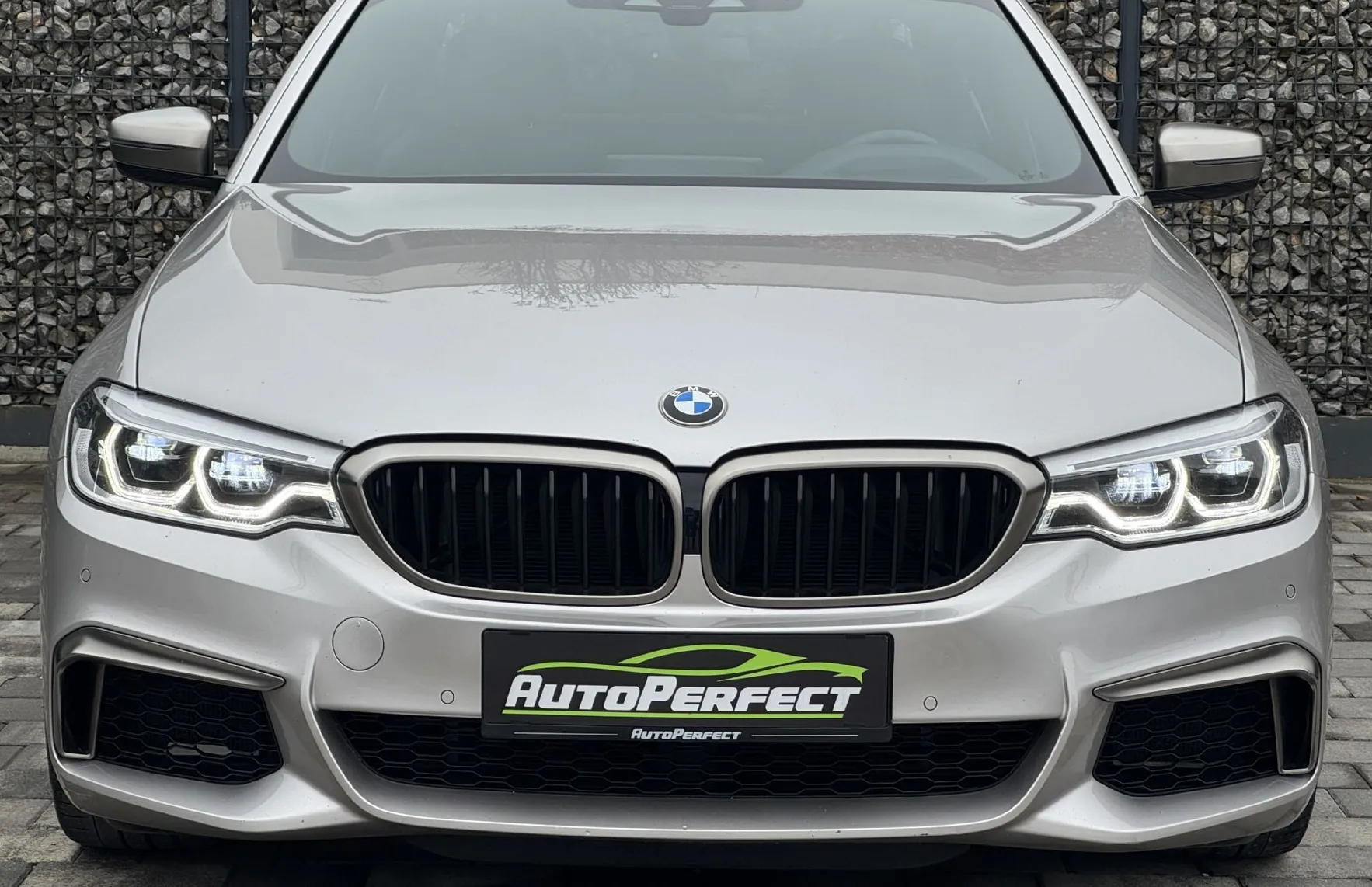 Zunanja slika - BMW Serija 5 - : M550i xDrive |HUD|MEMORY|MASAŽ|PANO|LASER||WEBAST - 2