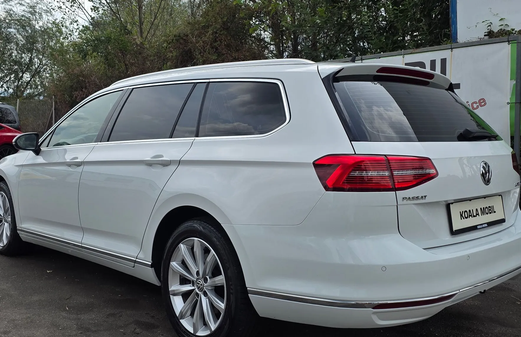 Zunanja slika - Volkswagen Passat - Variant 2.0 TDI BMT HIGHLINE DSG LED-NAVI-GRETJE SŽ-ALU - 6