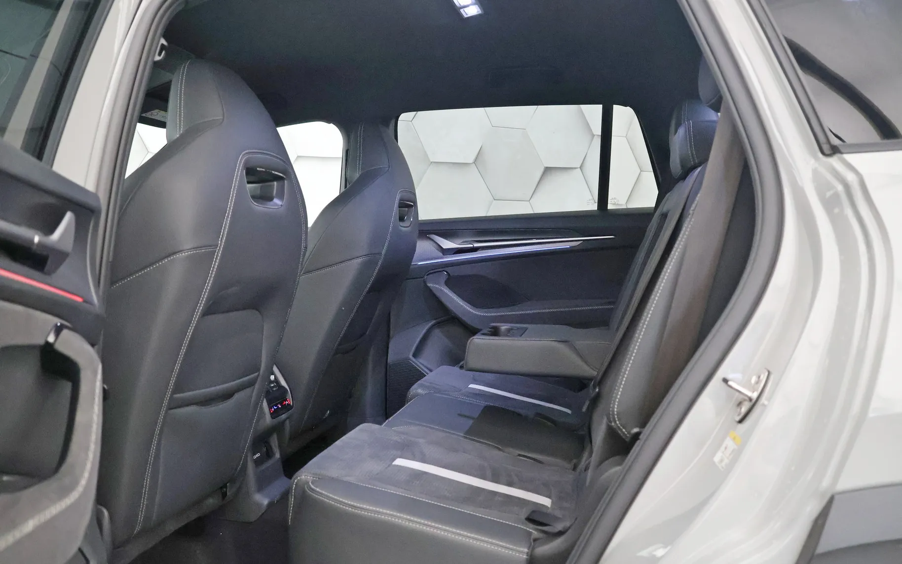 Zunanja slika - Škoda Kodiaq - 2.0 TDI DSG Sportline 150KM - 10