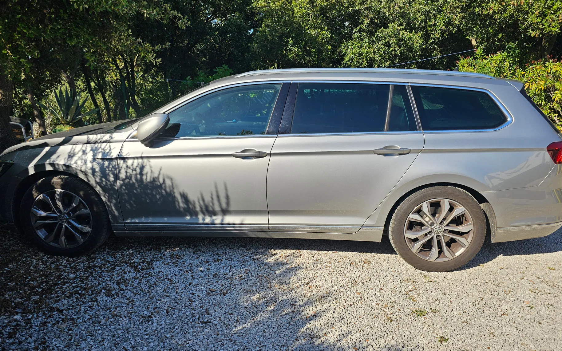 Zunanja slika - Volkswagen Passat - Variant 2,0 TDI BMT Highline DSG - 2