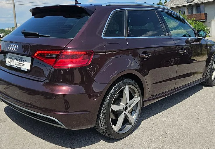 Zunanja slika - Audi A3 - 2.0 TDI 150ks S-LINE °S-TRONIC° °18-COL° °XENON° - 5