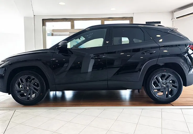 Zunanja slika - Hyundai Tucson - 1.6 T-GDI BLACK LINE LIMITED-EL.PRTL-AMBIENT-VIDEO - 3