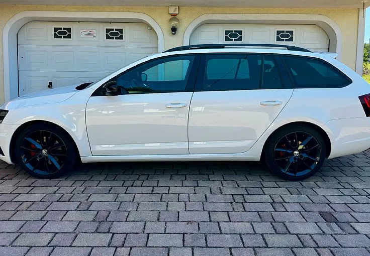 Zunanja slika - Škoda Octavia - 2.0 TDI RS DSG+ALU18+LED+PANO+NAVI+ACC+VEL.SERVIS - 2