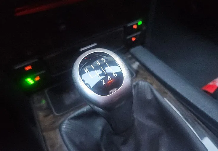 Zunanja slika - BMW Serija 5 - Touring: 520d 177ks °V PRIPRAVI° °PANORAMA° °XENON° - 7