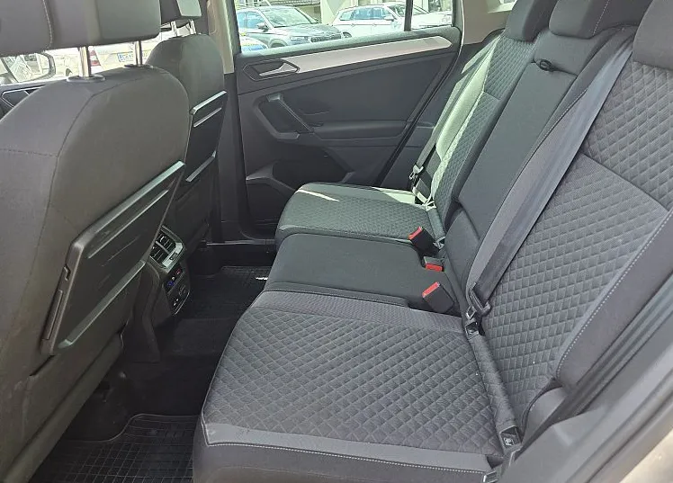 Zunanja slika - VW Tiguan - 2.0 TDI Comfortline 110kW DSG - 12