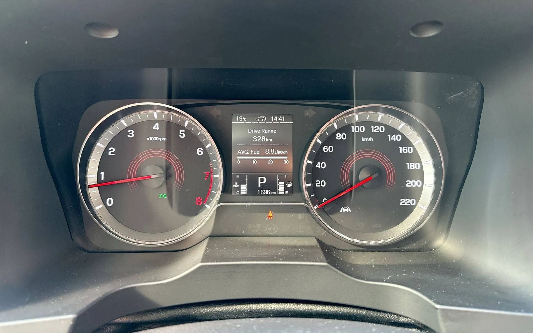 Notranja slika - SsangYong Korando - 1.5 T-GDi Exclusive 4WD AT... - 15