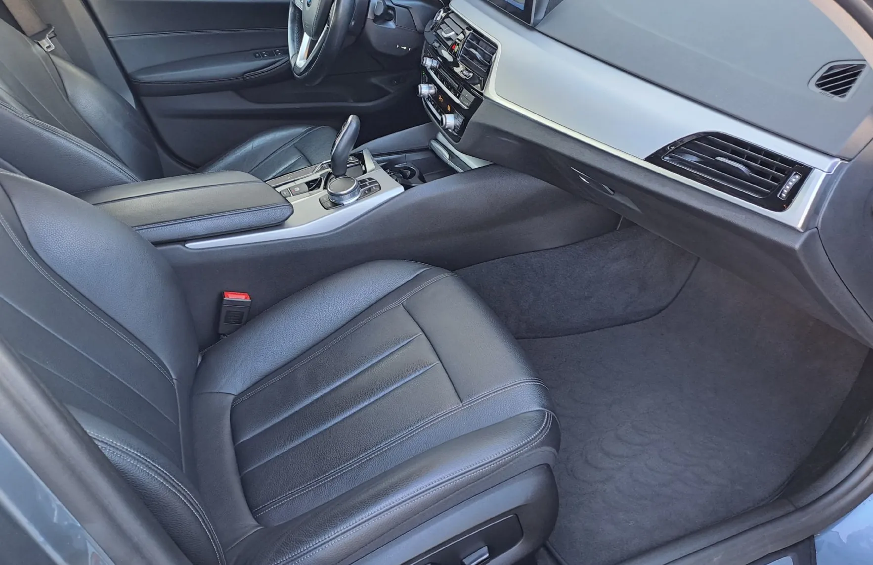 Zunanja slika - BMW Serija 5 - Touring: 520d xdrive - 7