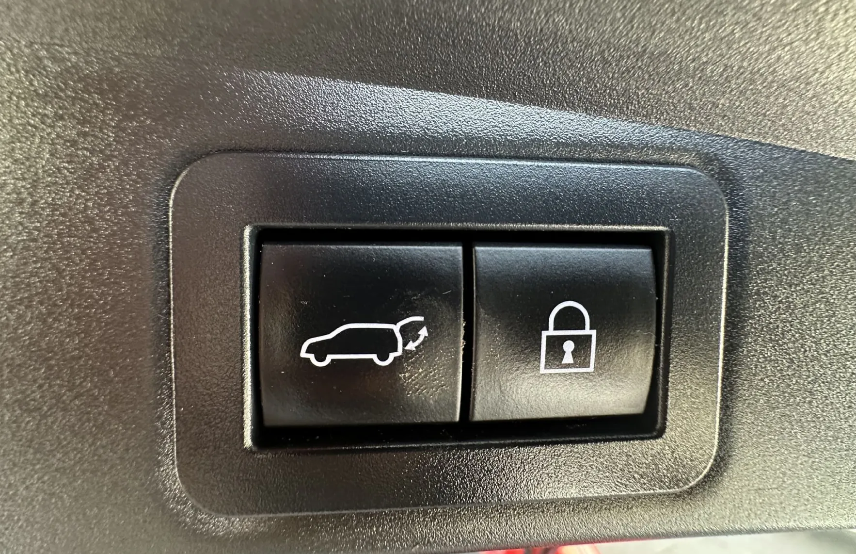 Zunanja slika - Toyota Corolla - 1.8 GR Sport Hybrid.LUKSENBURG.KAMERA.LED.USNJE. - 19