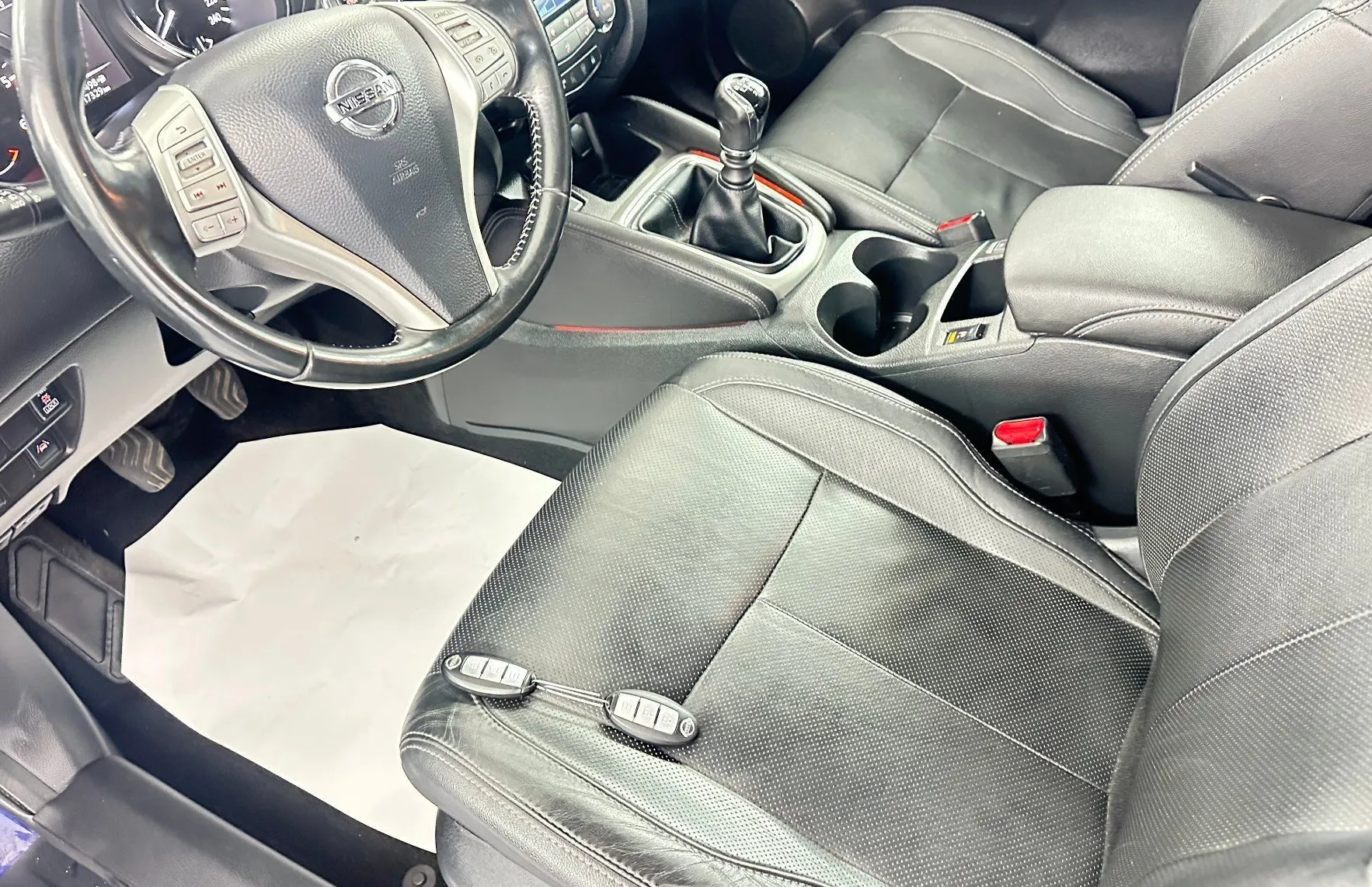 Zunanja slika - Nissan Qashqai - 1.6 dCi.Tekna.130.am.4x4.usnje.kamera.navi.117.000 - 7