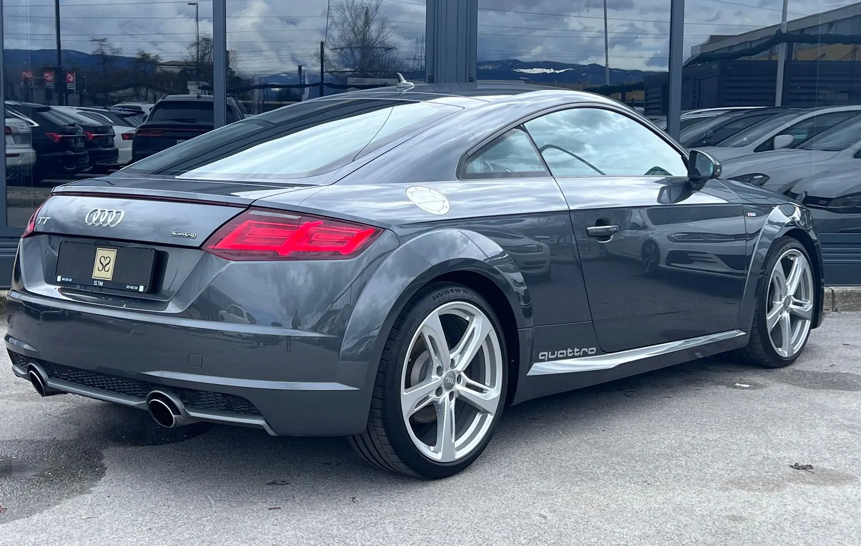 Zunanja slika - Audi TT - S line Q-MATRIX-NAVI-19Col-VIRTUAL-B O-GRSED-PDC - 7