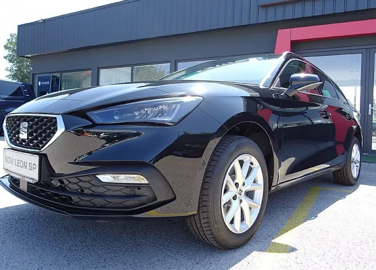 Zunanja slika - Seat Leon - 1.5 TSI 115KM STYLE EDITION SP - VLEČNA KLJUKA - - 1