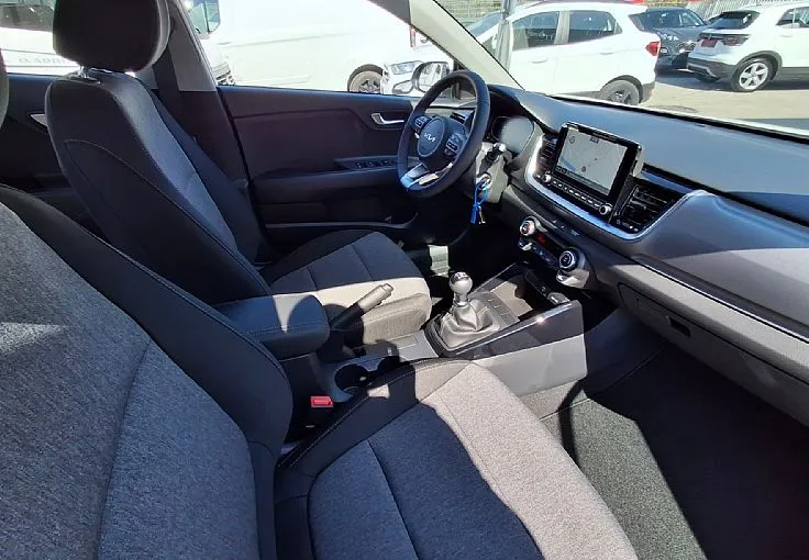 Zunanja slika - KIA Stonic - 1.2 DPI LX Urban+ ISG. VEČ BARV - 9