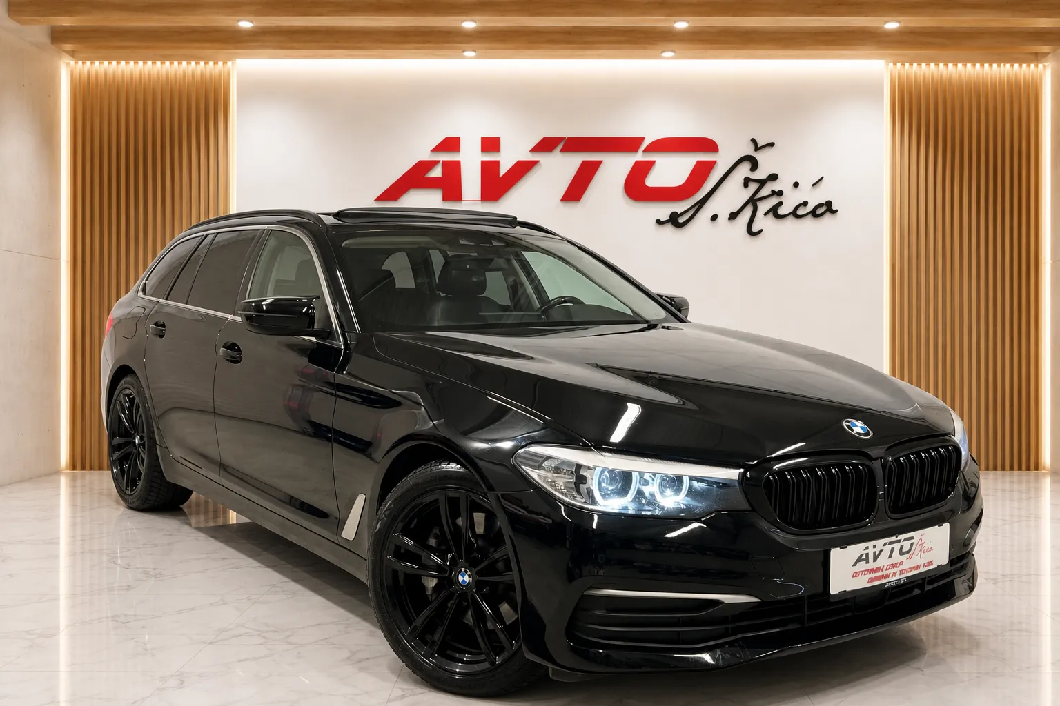 Zunanja slika - BMW serija 5 Touring: - 525d-PANORAMA-VIRTUAL-ACC-KAMERA-NAVI-LED-PDC - 2