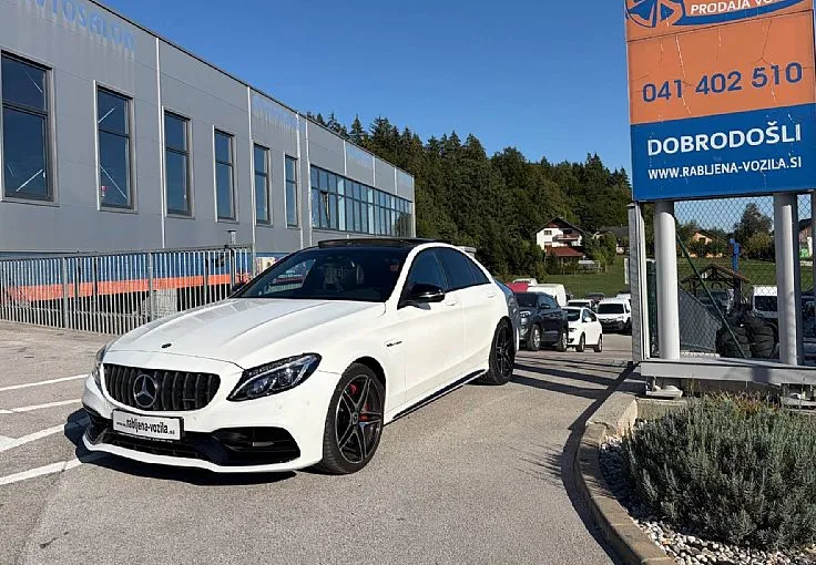 Zunanja slika - Mercedes-Benz C-Razred - C 63 AMG Avt. TOOP PANORAMA - 3