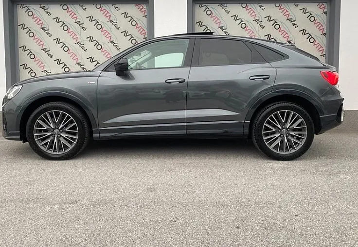 Zunanja slika - Audi Q3 - Sportback 40 TDI quattro S tronic 140  190  S Line Panoram.. - 4