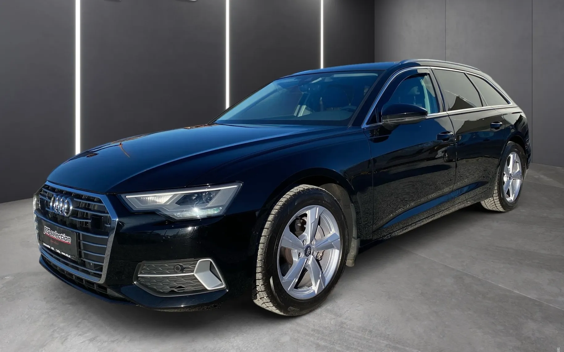 Zunanja slika - Audi A6 Avant - 40 TDI S tronic Quattro150kW-Webasto-Vlečna kljuka - 1