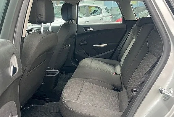 Zunanja slika - Opel Astra - 1.7CDTI 81KW RM6 - 5