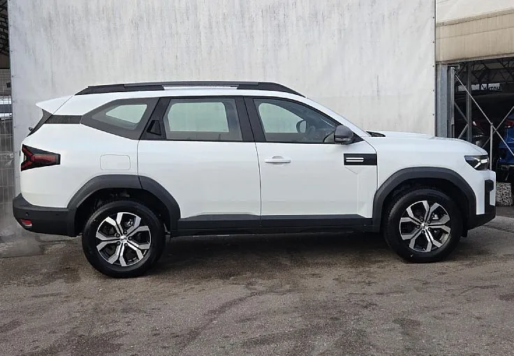 Zunanja slika - Dacia Bigster - Expression 130MHEV 4x4 + Paket Easy + My Revision - 4