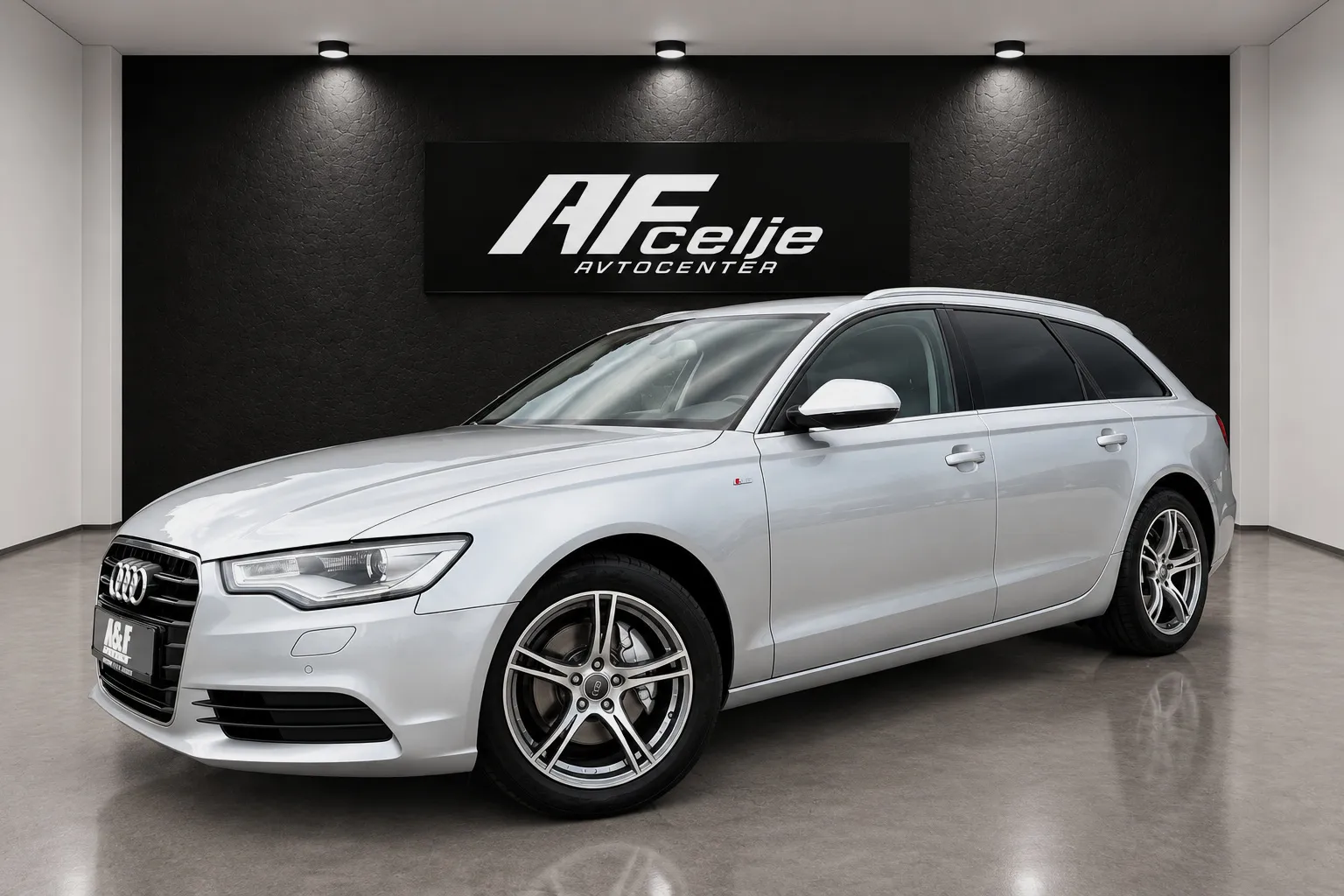 Zunanja slika - Audi A6 Avant - 2.0 TDI ultra S-tronic - 1