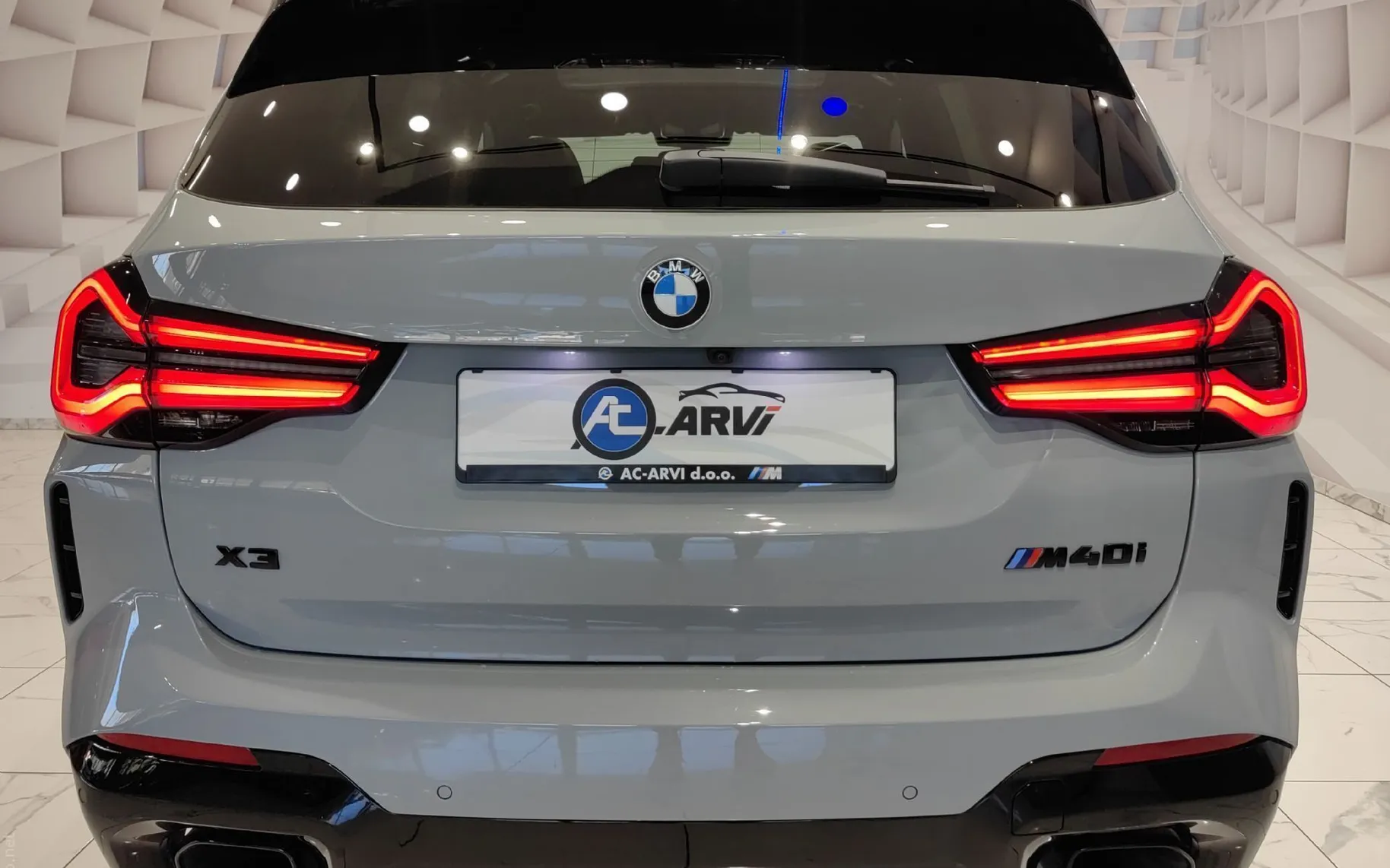 Zunanja slika - BMW - X3 xDrive M40i M Sport Edition Avt. - 5