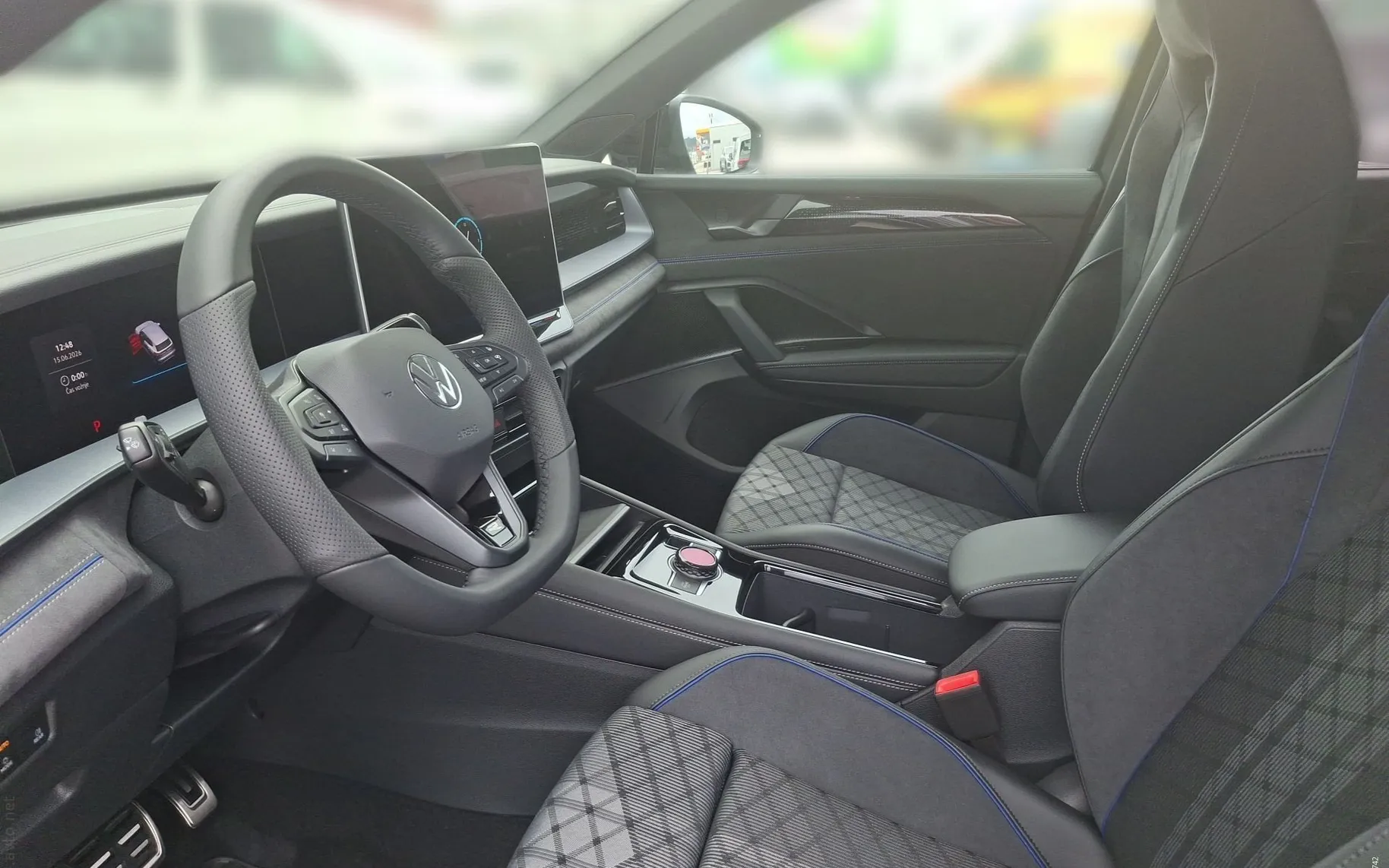 Notranja slika - Volkswagen Tayron - 1.5 TSI eHybrid 4Joy DSG - 7