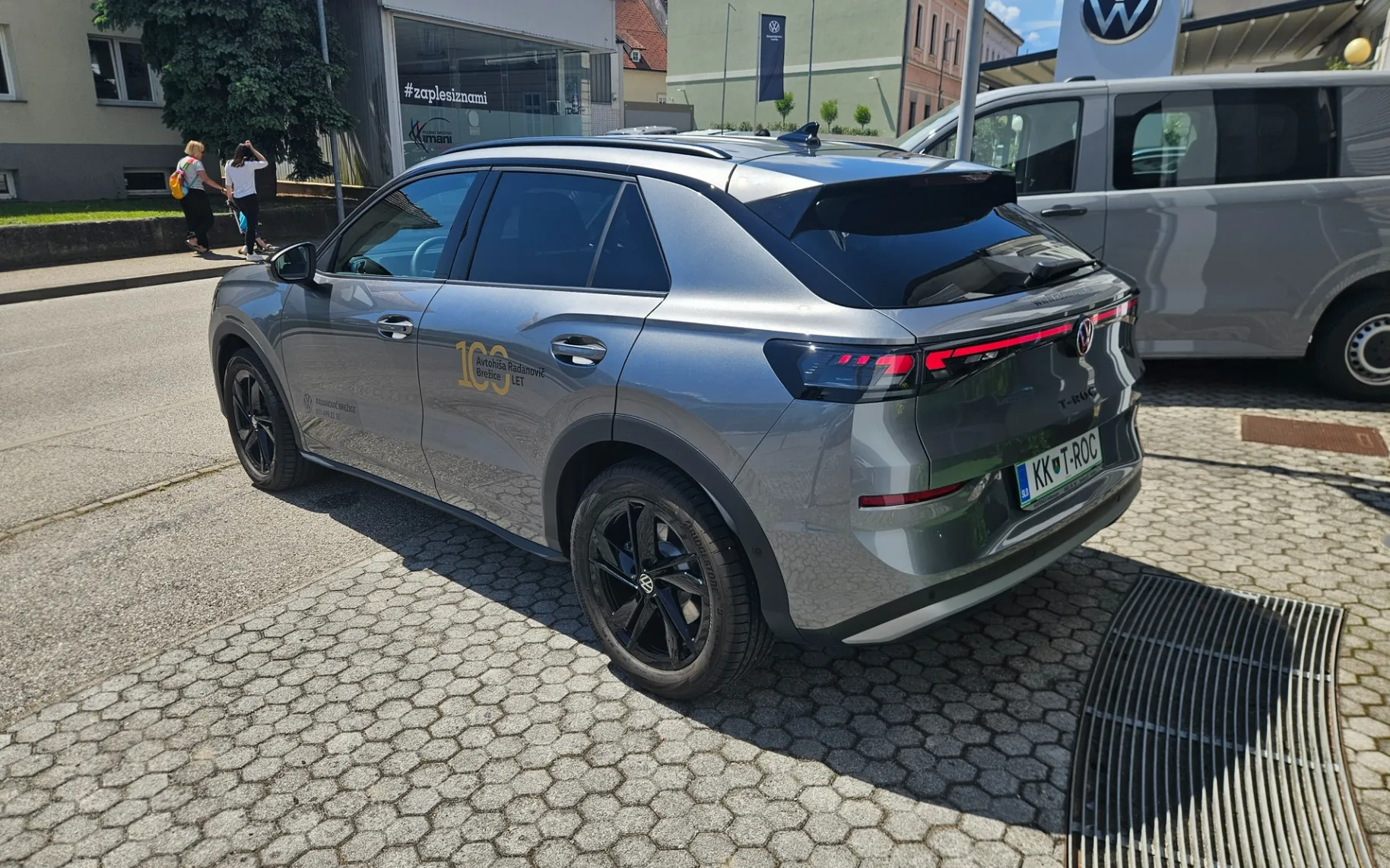 Zunanja slika - Volkswagen T-Roc - 1.5 eTSI Style DSG - 4