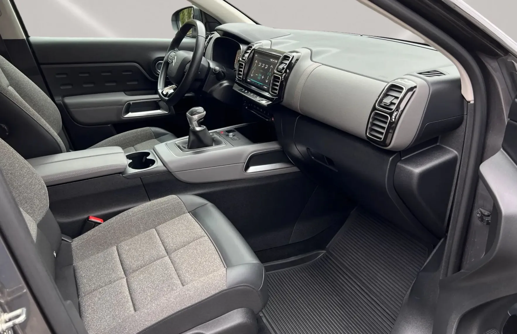 Zunanja slika - Citroën C5 Aircross - PureTech 130 servisna potrjena odličen garancija - 10