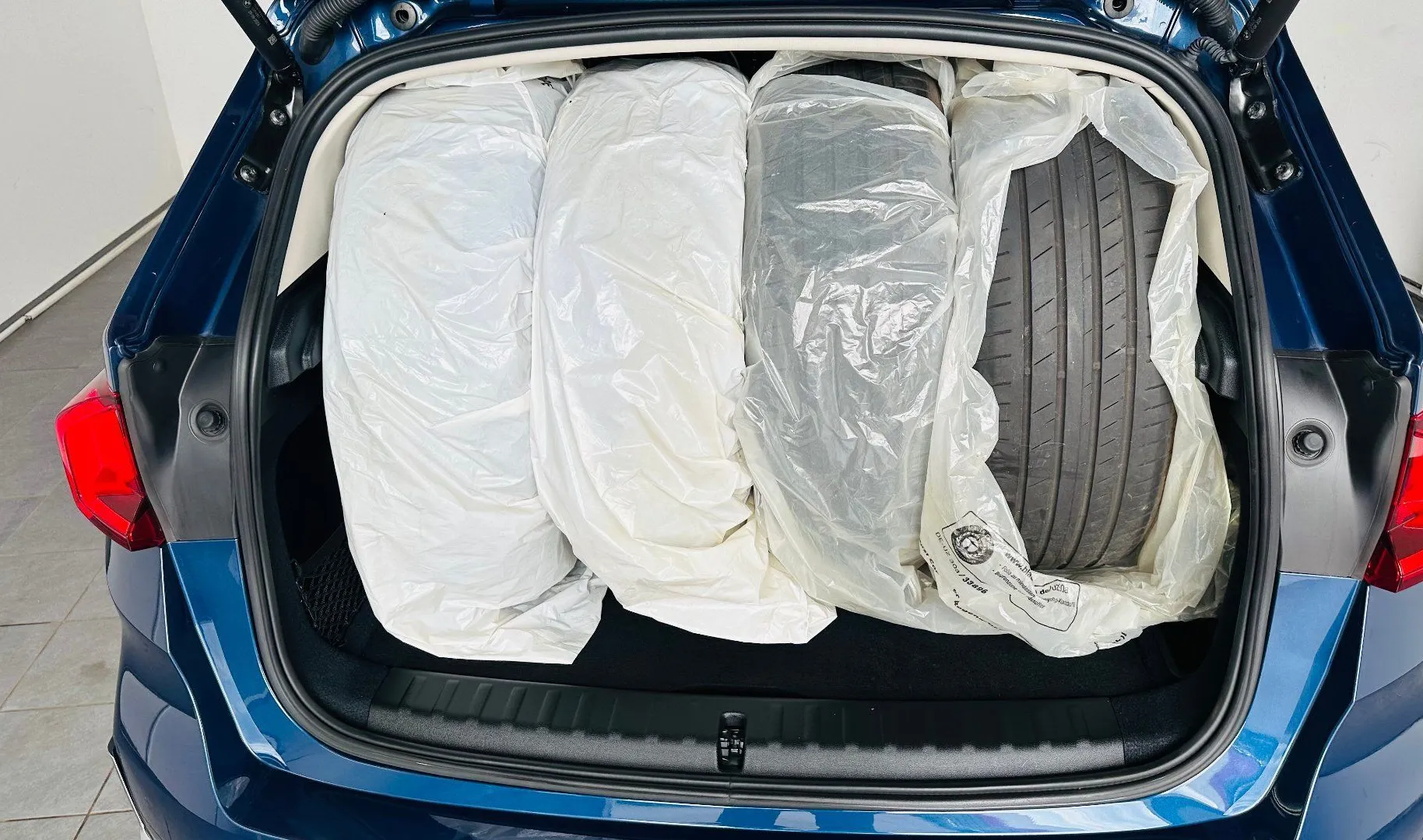 Zunanja slika - BMW X1 - sDrive20i xLine Avt.NEMŠKI.PANORAMA.USNJE.52.000KM - 11