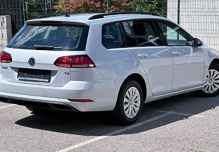 Zunanja slika - Volkswagen Golf - Variant 1.0 TSI BMT Trendline - 4