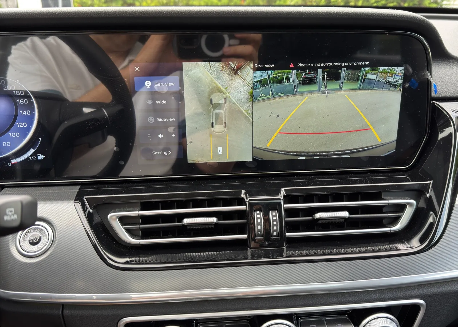 Zunanja slika - Hongqi HS5 - 2.0T AWD + PANORAMA +KEYLESS+ BLIS + 360 + GRETJE - 11