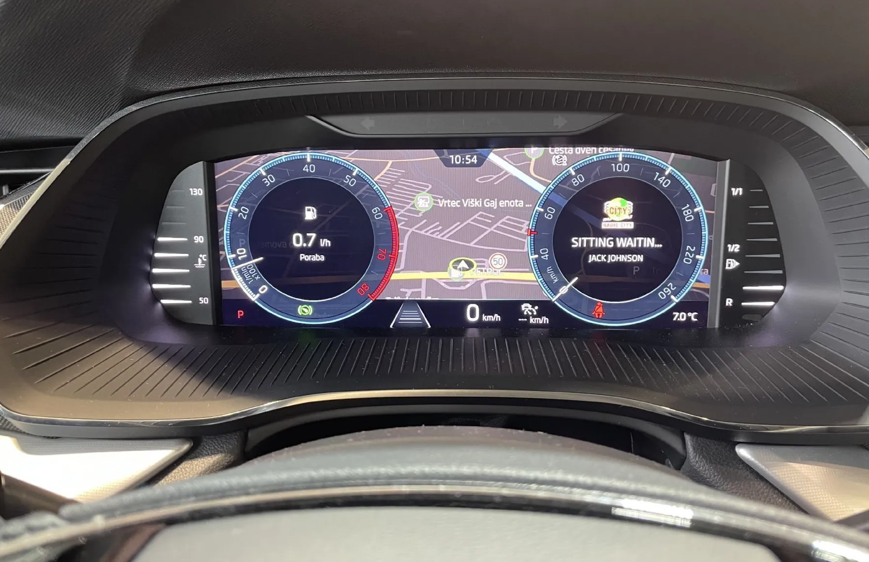 Zunanja slika - Škoda Octavia - 1.LASTNIK-RADAR-VIRTUAL-KEYLESS-NAVIGACIJA-MEMORY - 9