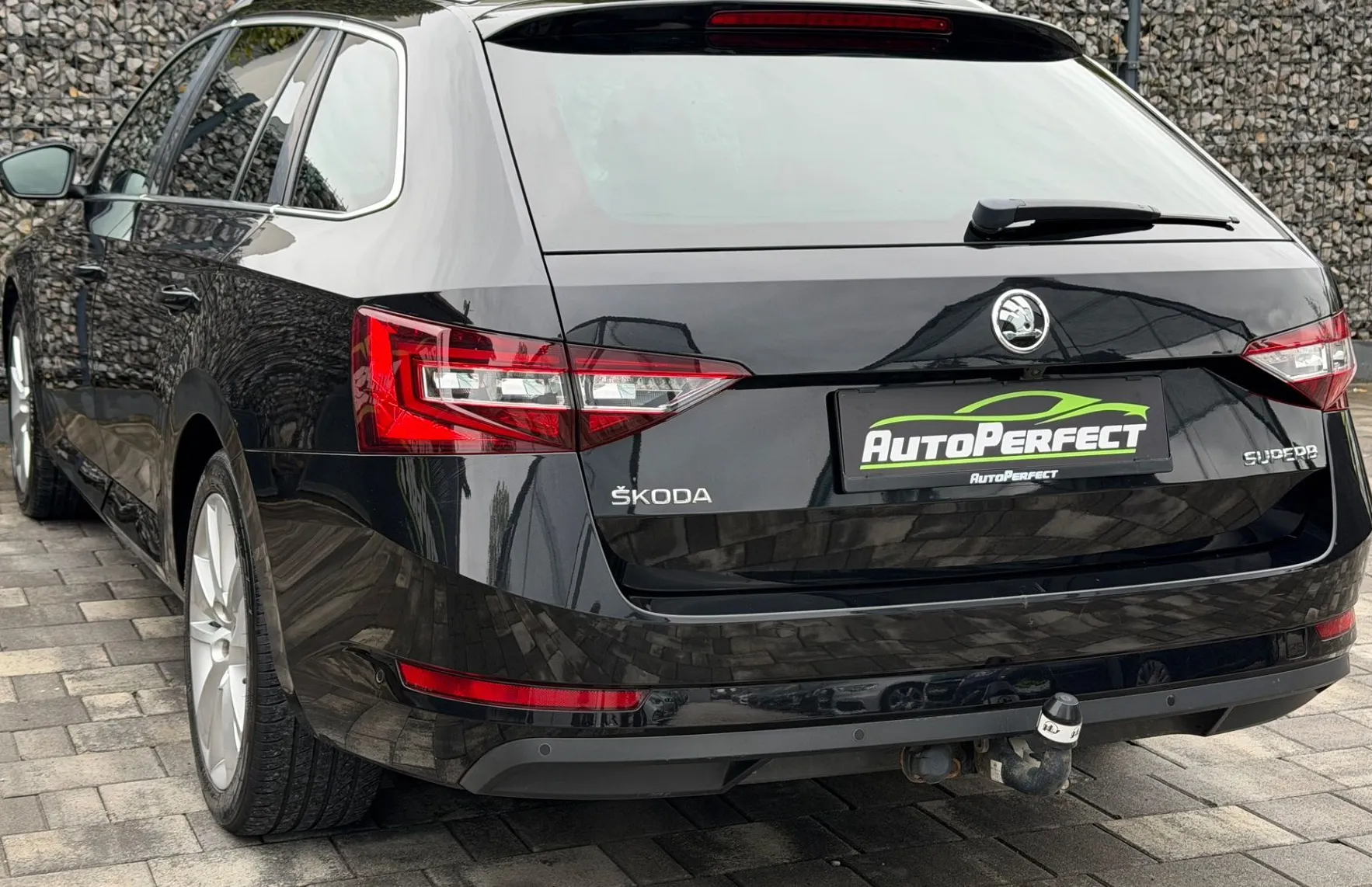 Zunanja slika - Škoda Superb - Combi 1.4 TSI Style |ACC|KEYLESS|KLJUKA|KAM|MEMORY - 4