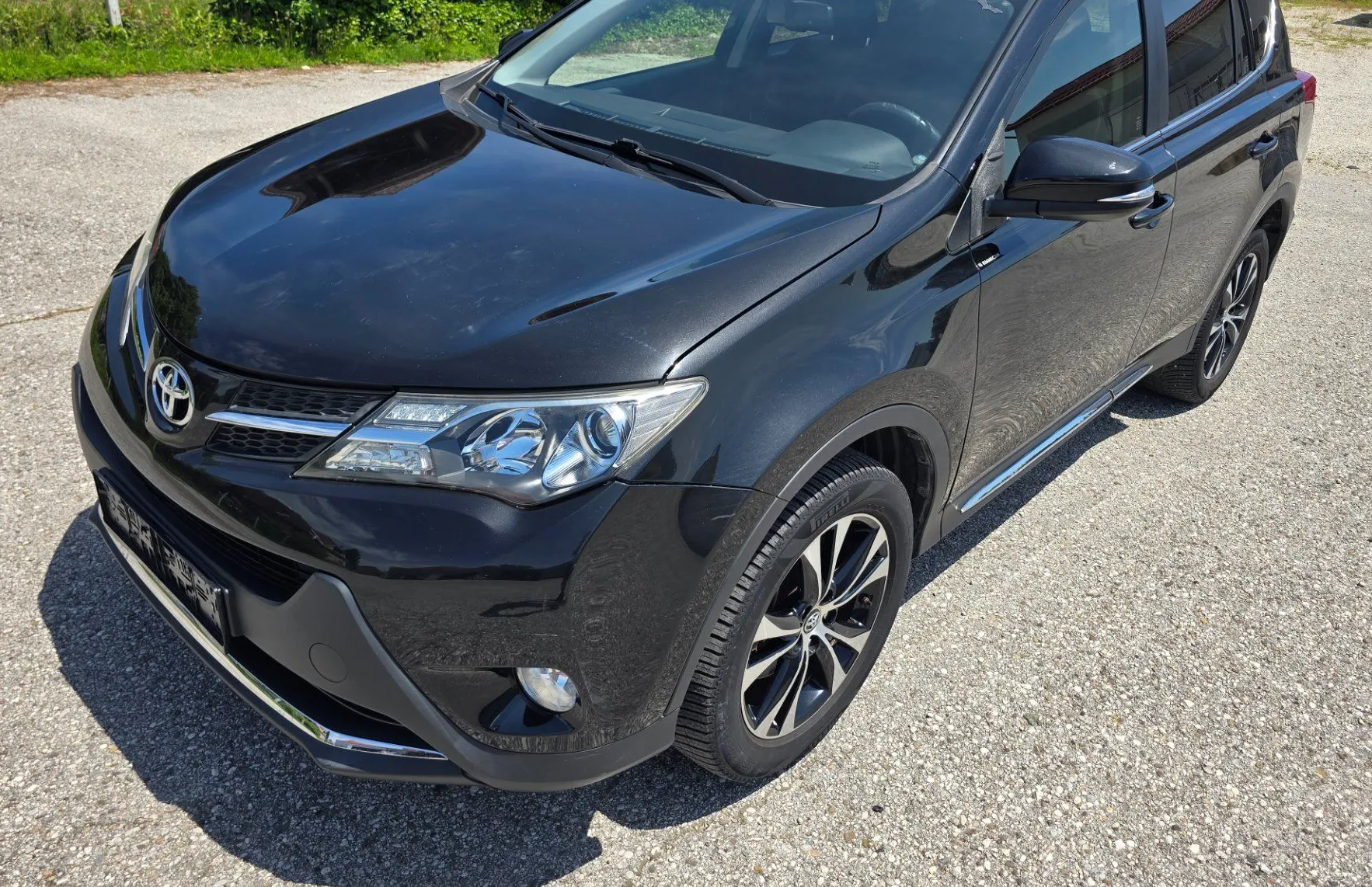 Zunanja slika - Toyota RAV4 - 2.0 D-4D 4x4 Elegant - 1