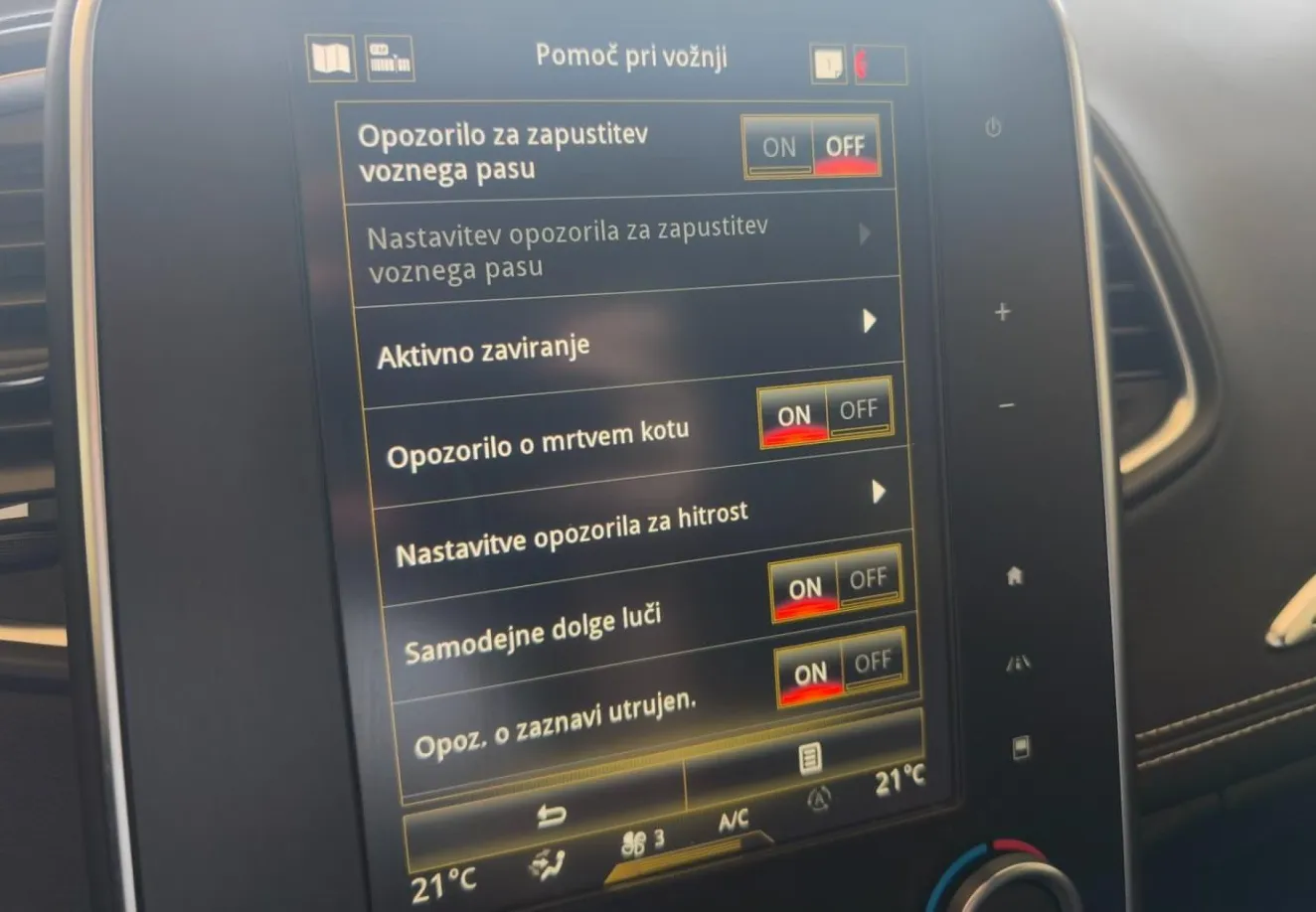 Zunanja slika - Renault Scénic - Scenic BOSE ENERGY 1. LASTNIK SLO. POREKLO - 16