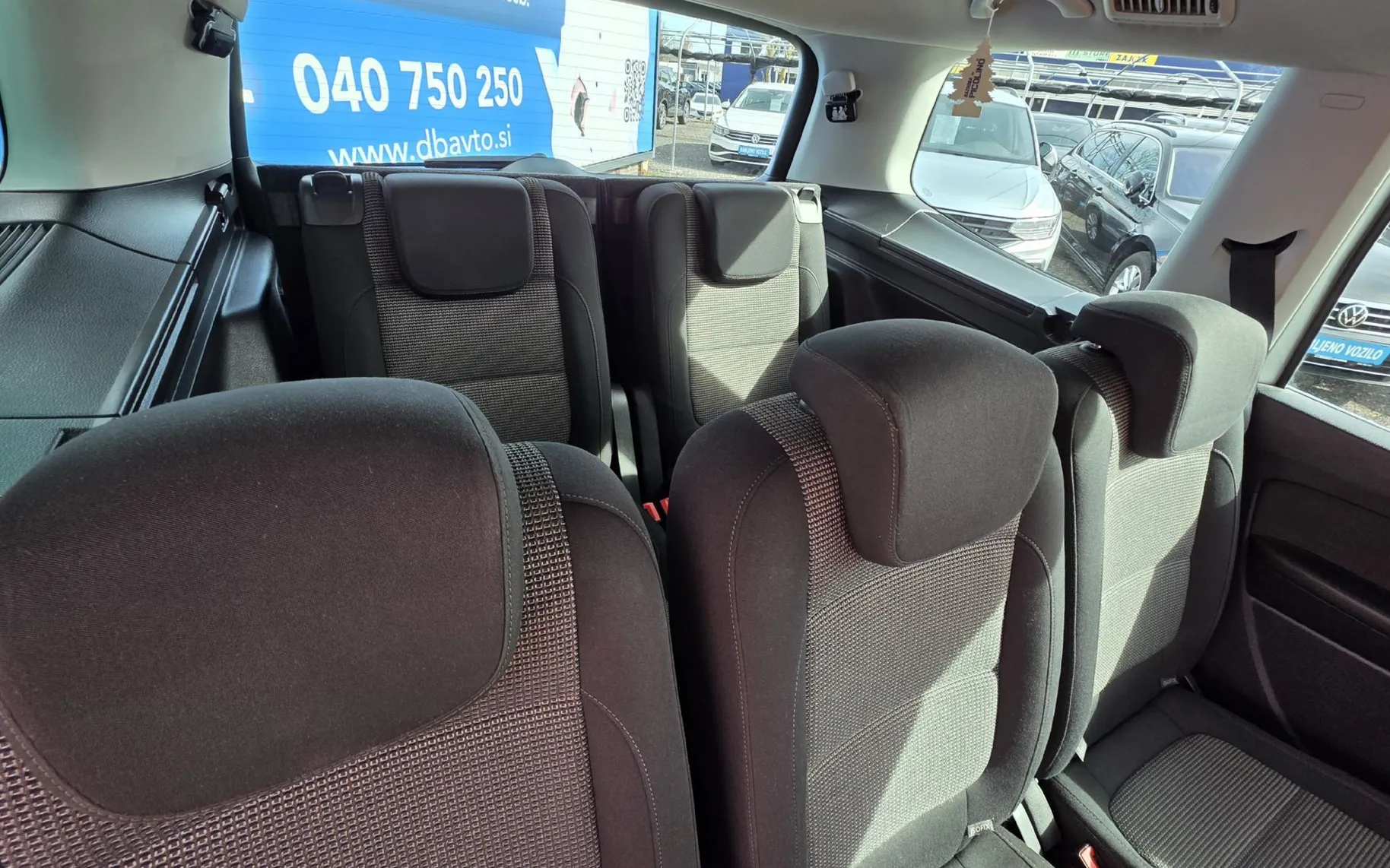 Zunanja slika - VW Sharan - 2.0 TDI BMT Comfortline.7 sedežev. SAMO 180412 KM - 11