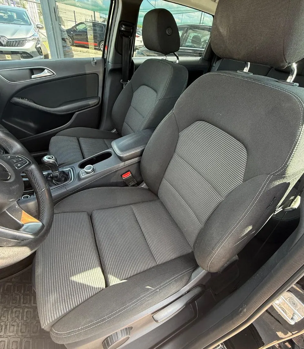 Zunanja slika - Mercedes-Benz B-Razred - B 200d D-LED NAVI PDC ALU GSV KREDIT 171 NA MESEC - 16