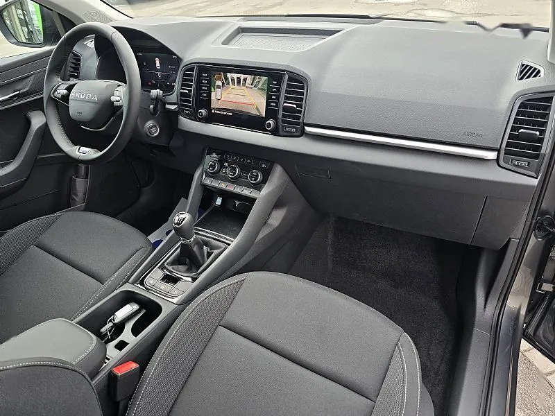 Zunanja slika - Škoda Karoq - Selection 1.5 TSI 110kW TESTNO VOZILO - 9