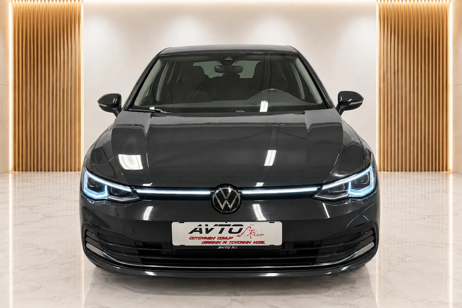 Notranja slika - Volkswagen Golf - 2.0 TDI-STYLE-VIRTUAL-IQ-ACC-KAMERA-NAVI-MEMORY - 7
