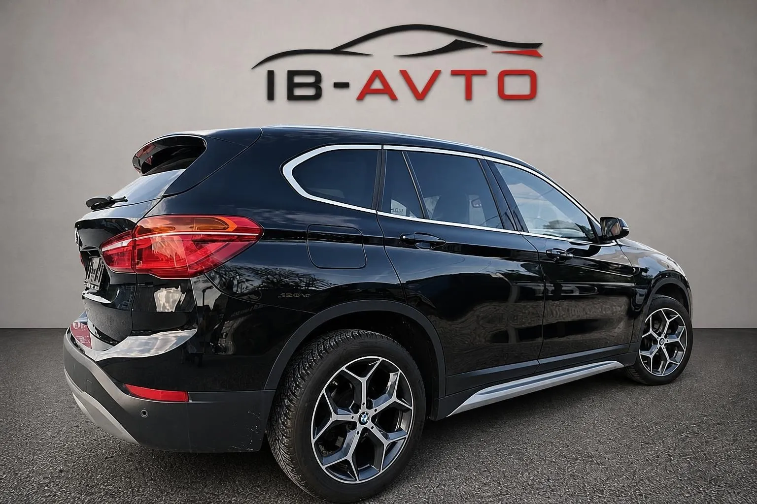 Zunanja slika - BMW serija X1: - X1 sDr12e16d - 3