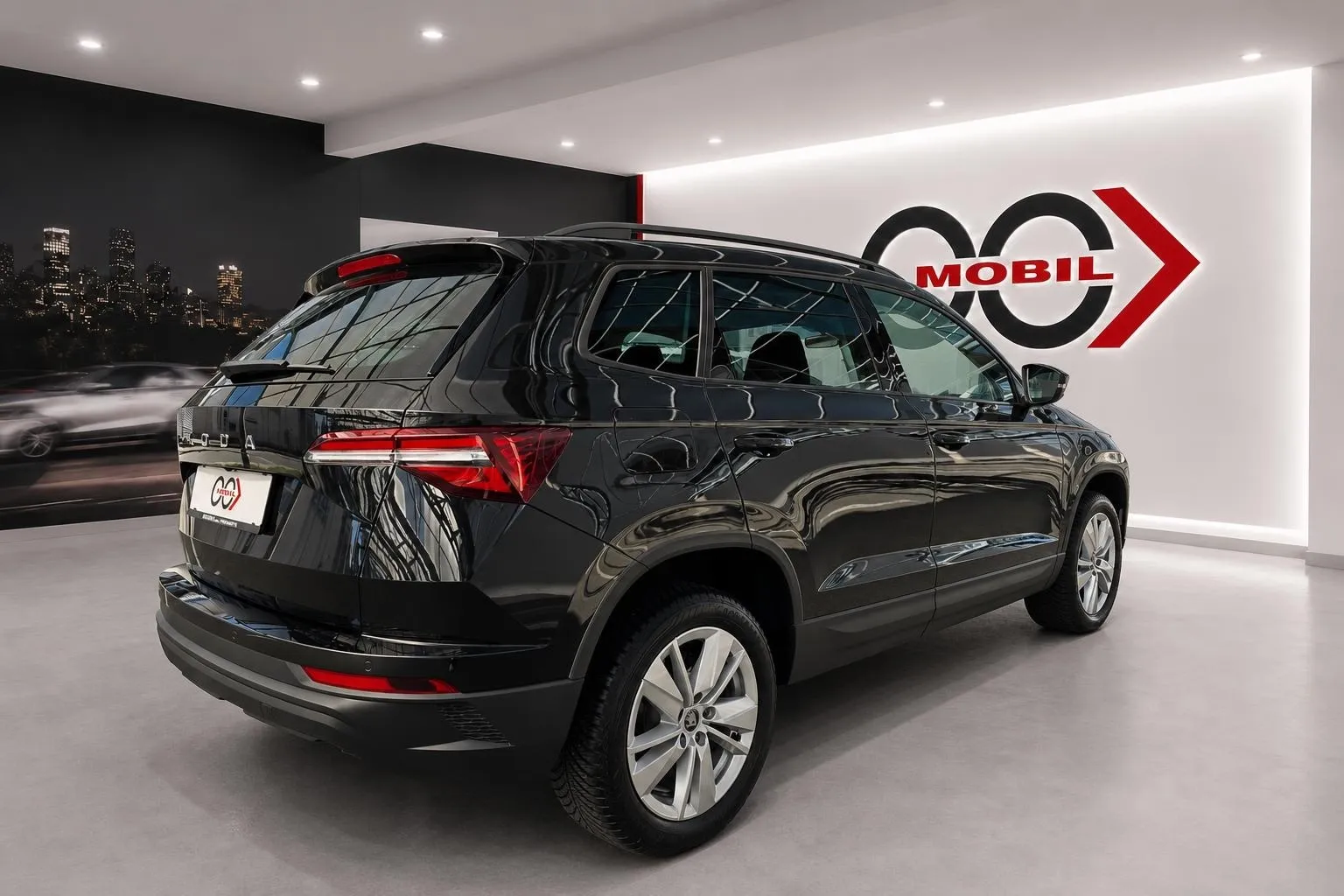 Zunanja slika - Škoda Karoq - 2.0 TDI Selection - LED.virtual.kamera.asistence - 5