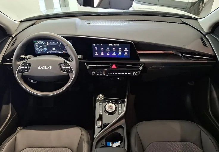 Zunanja slika - KIA Niro - Limited Edition - 8