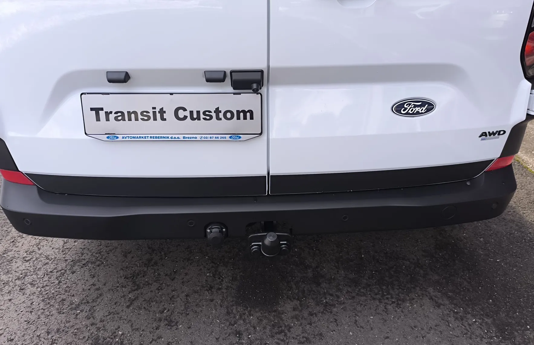 Zunanja slika - Ford E-Transit Custom - Transit Custom KOMBI TRAIL 2.0 TDCi 170 KM A8 L2H1 AWD-ZALOGA - 9