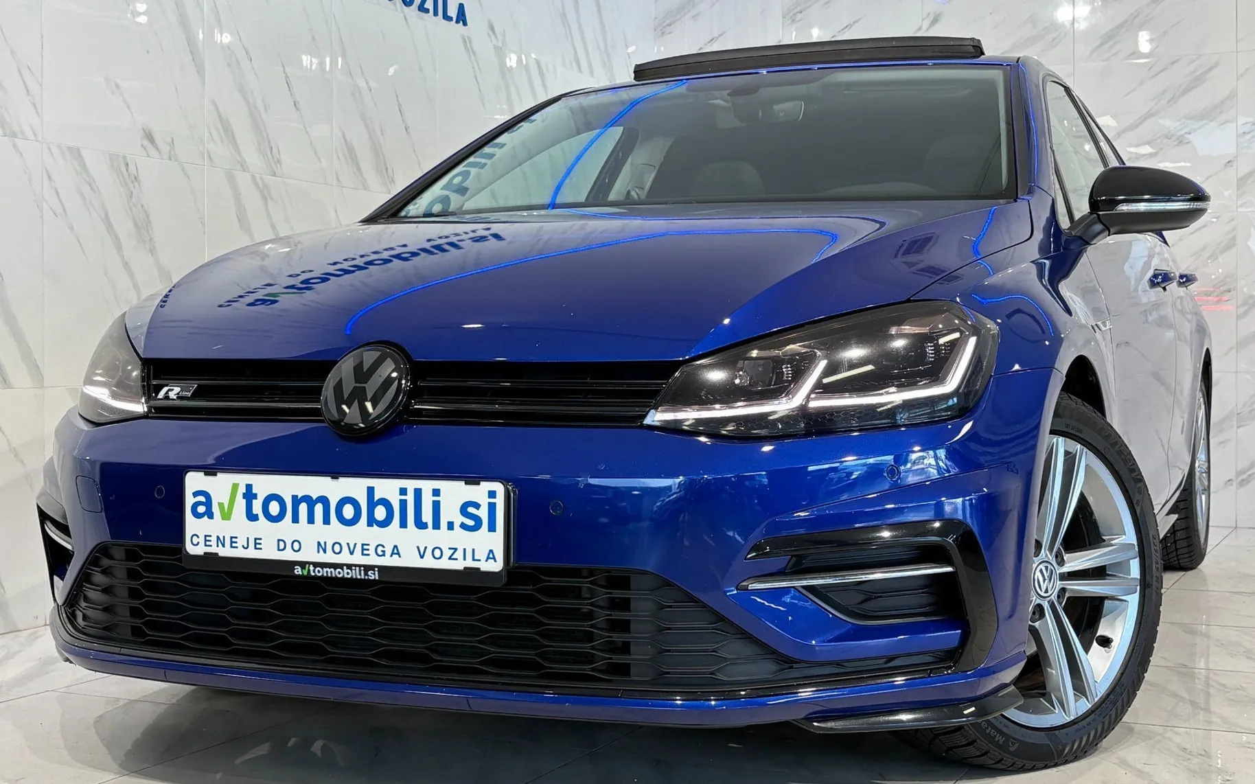 Zunanja slika - Volkswagen Golf - 1.6 TDI  R-Line - Pano - ACC - Virtual - PDC - S - 3