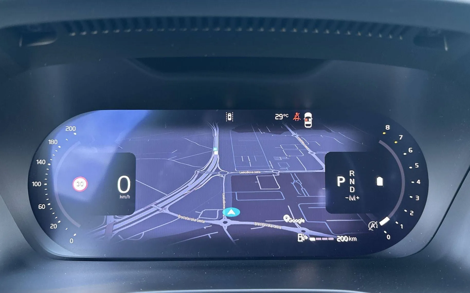 Zunanja slika - Volvo XC40 - B3P Core Avt. - 14