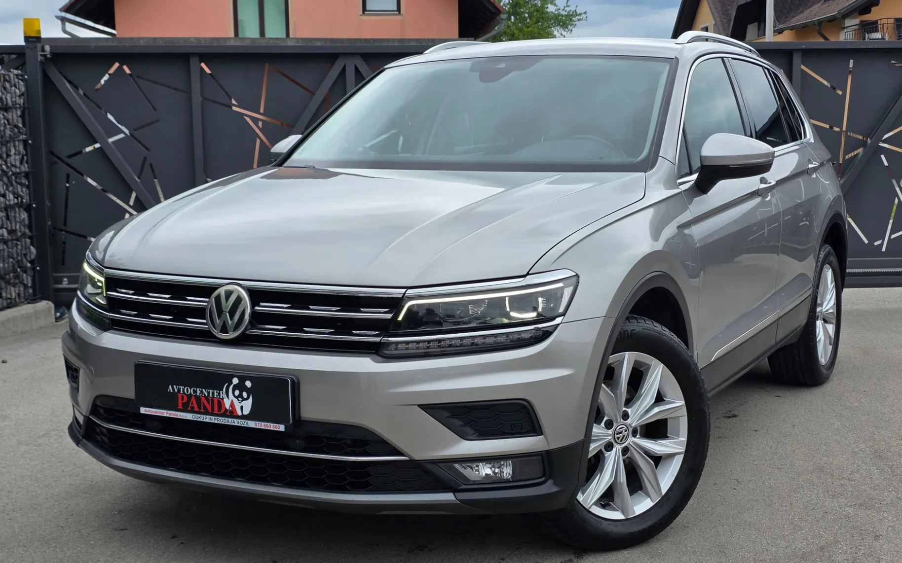 Zunanja slika - Volkswagen Tiguan - 2,0 TDI BMT Highline DSG - 1