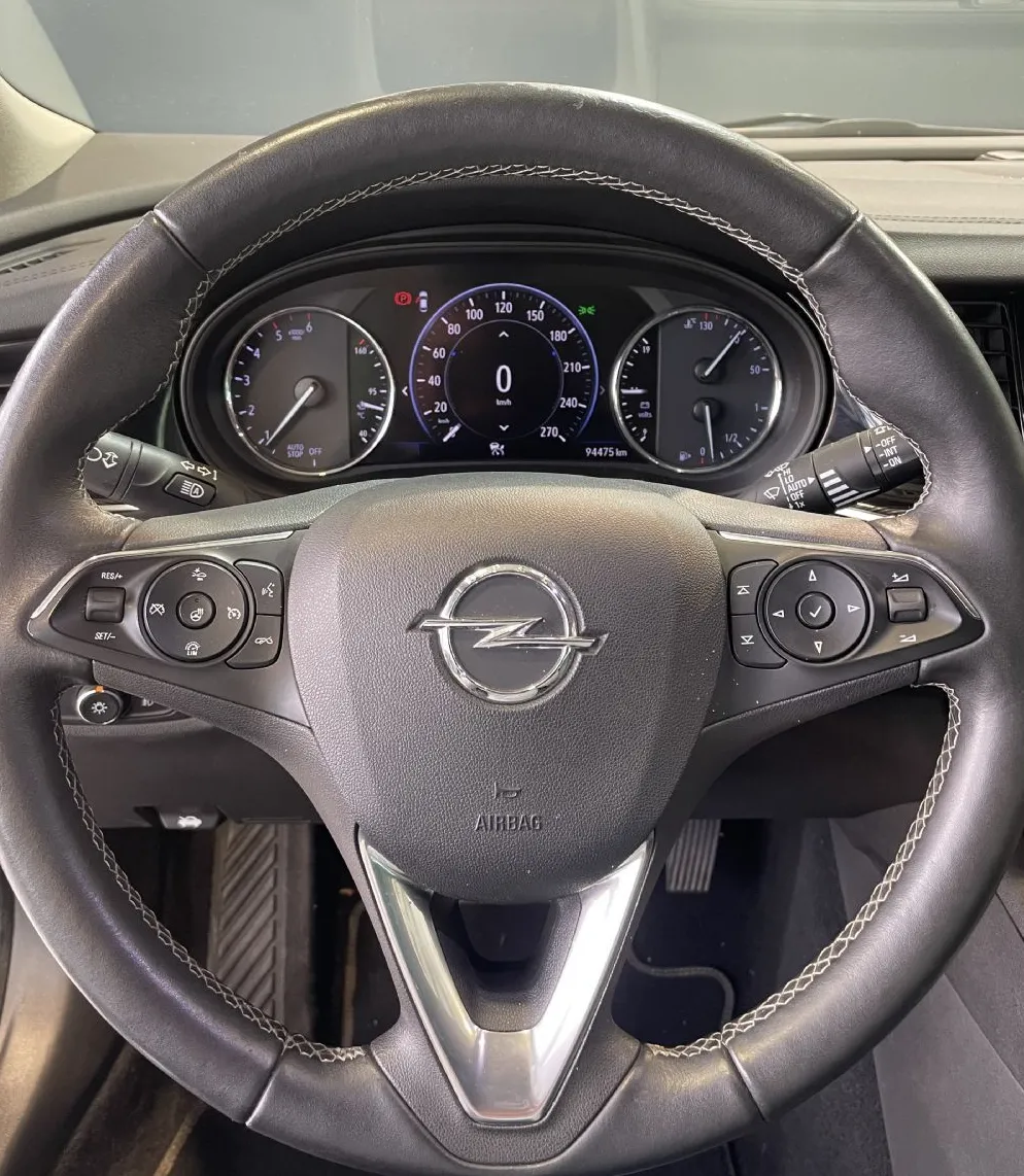 Zunanja slika - Opel Insignia - 1LAST-NAVI-360KAM-HLAJENJE-KEYLESS-RADAR-LED-USNJE - 12