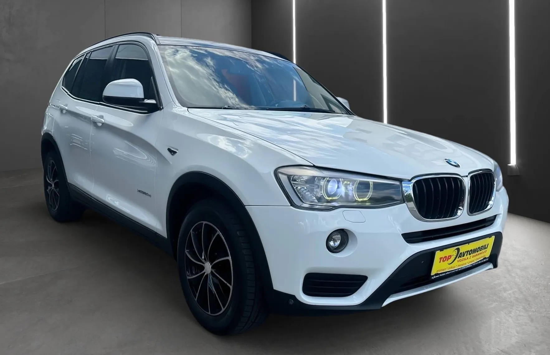 Zunanja slika - BMW X3 - serija :  xDrive 20d AUT. XENON NAVI PDC REDNO SERVISIR.. - 11