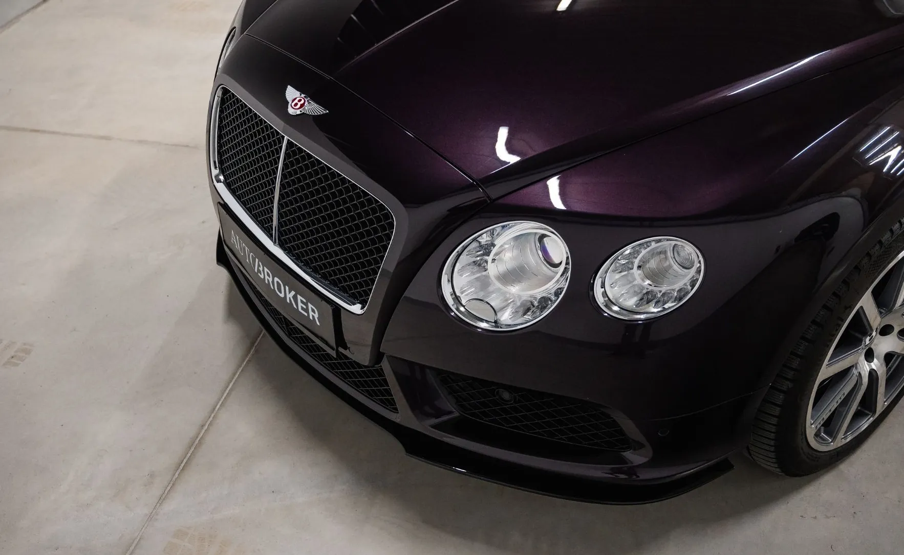Zunanja slika - Bentley Continental - GT V8 S - 9